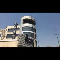 اجاره-مغازه-بر-بولوار-جمهوری-شمالی