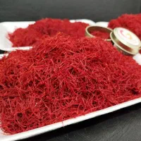 فروش زعفران به صورت کلی و جزیئ