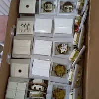 تعدادی لوازم برقی و روشنایی|لوستر و چراغ آویز|بروجن, |دیوار