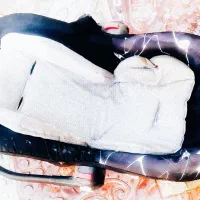 کلاسکه بچه و نی نی لای لایه
