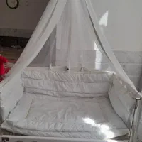 گهواره|تخت و صندلی بچه|کاشمر, |دیوار