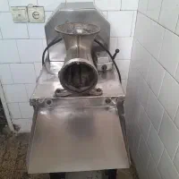 چرخ گوشت صنعتی ۳۲ با وسایل سالم بدون ایراد