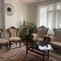 دو دست مبلمان|مبلمان خانگی و میز عسلی|شیراز, محمدیه|دیوار