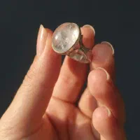 انگشتر در نجف دستسار