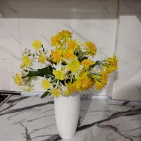 گل با گلدون چینی
