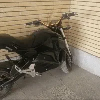 موتور برقی بسیار زیبا و پر قدرت