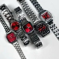 کالکشن هات چری|ساعت|قم, چهل درخت‎|دیوار