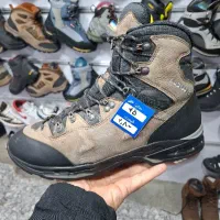 کفش کوهنوردی سایز 45 ،44
