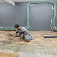 فروش و نصب تخصصی کفپوش پی وی سی ، قرنیز، موکت