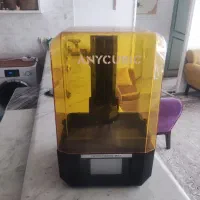 پرینتر رزینی Anycubic m5s 12k کمتر از 30 ساعت کار