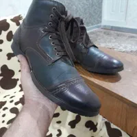 بوت مردانه اورجینال تمام چرم سایز 42