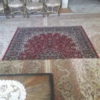 فرش ۲در۱۴۲ سانت زرشکی بدون سوختگی ۵۰۰تومان|فرش|مشهد, هنرور|دیوار