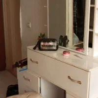 میز لوازم ارایش