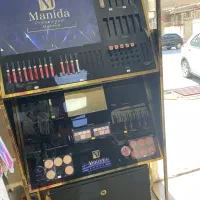 استند ارایشی برند manida