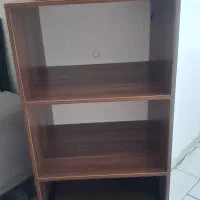 کتابخانه قفسه. ویترین نو