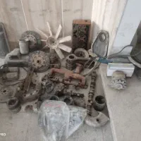 مقداری لوازم موتور خاور
