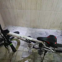 دوچرخه|دوچرخه، اسکیت، اسکوتر|ری, دیلمان|دیوار