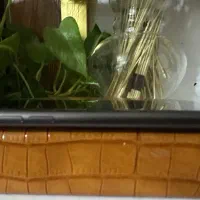 ایفون ۸ حافظه ۶۴ و دوتا بلندگو شارژی بلوتوثی|موبایل|ایلام, |دیوار