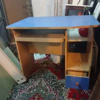 میز کامپیوتر