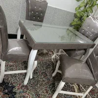 ناهار خوری ۴ نفره|میز و صندلی غذاخوری|مشهد, شهرک شهید باهنر|دیوار