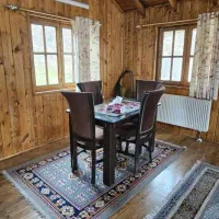 کلبه دوخوابه جنگلی اربهکله بام رامسرمقدم|اجارهٔ کوتاه‌مدت ویلا و باغ|رامسر, |دیوار