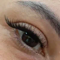 خدمات تتو وکاشت مژه