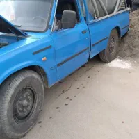 نیسان دوگانه کارخانه