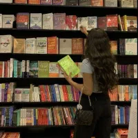 *راهنمایی داستان و سرگرمی*