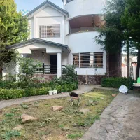 ویلا-باغ-400متری-دارای-روف-گاردن