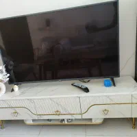 کنسول و میز تی وی