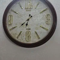 ساعت دیواری