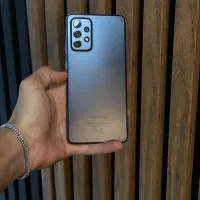 SAMSUNG A72