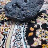 شهاب سنگ و سنگ قیمتی.