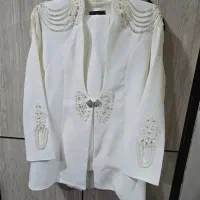 پیراهن مجلسی بلند و کت شلوار مجلسی سفید