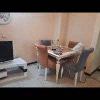 فروش مبلمان  بهمراه میزناهار خوری ۴ نفره