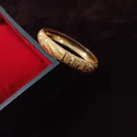 طلا ۱۸ عیار