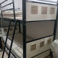 تخت دوطبقه فلزی