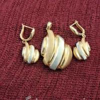 تکپوش وگردنبند