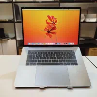 لپتاپ MacBook Proبا پردازنده i9(زینی وند،علاالدین)