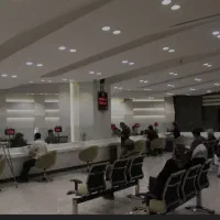 کاسب کارمند قانونی همراه با قرارداد معتبر