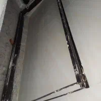 چهارچوب فلزی و درب