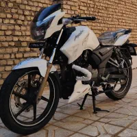 اپاچی 180