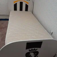 تخت و خوشخواب