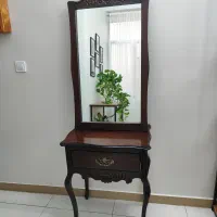 کنسول وآینه