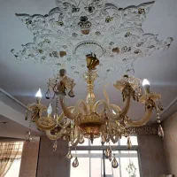 ۲عدد لوستر ۸ شاخه و یک عدد ۱۸ شاخه|لوستر و چراغ آویز|تهران, نیروی هوایی (پیروزی)|دیوار