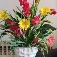 سبد گل مصنوعی بزرگ