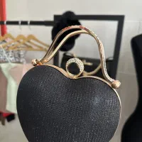 کیف مجلسی قلبی|کیف، کفش، کمربند|باسمنج, |دیوار