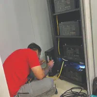 یو پی اس
