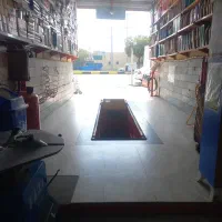 مغازه تجاری بر اصلی بلوار ملت