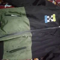 کاپشن|لباس|کلاله, |دیوار